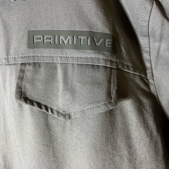 Primitive x Demon Slayer Tanjiro Lightweight Shirt Jacket - Picture 7 of 12